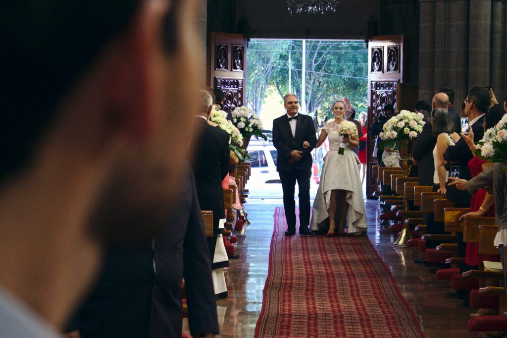 fotos de boda emotivas, fotografo de bodas en guadalajara, fotografo de bodas, el mejor fotografo de bodas, foto de novia,